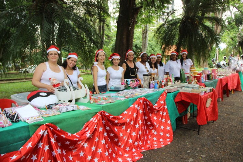 Natal no Jardim Público atrai grande número de visitantes (8)