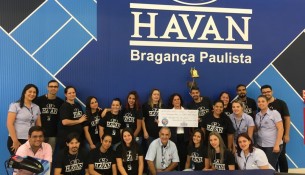 APAE recebe doação da Havan