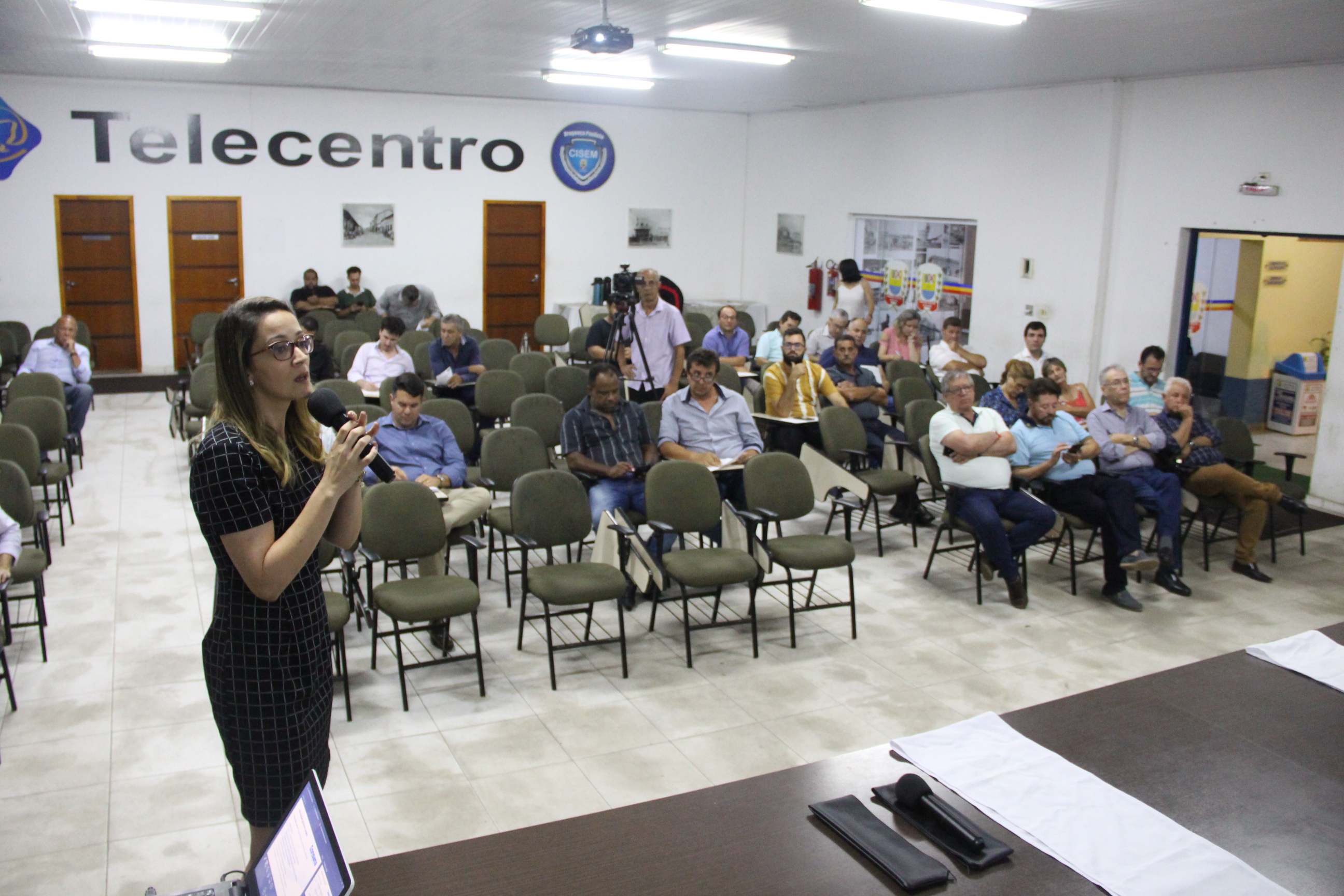 Audiensia Publica Consana em Bragança Paulista sobre contratação de empresa para prestação de serviço de  Água e Esgoto