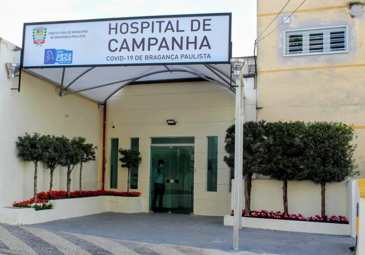 Foto_1_Visita_Hospital_de_Campanha_24-04-2020