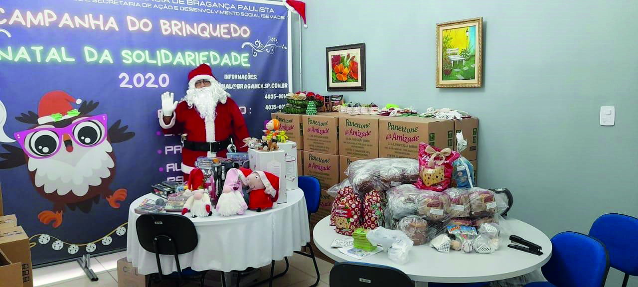 Doações das campanhas do Brinquedo e Natal da Solidariedade 2020 alegraram crianças e famílias em Bragança Paulista (1)