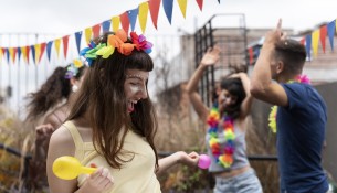 people-having-fun-celebrating-carnival