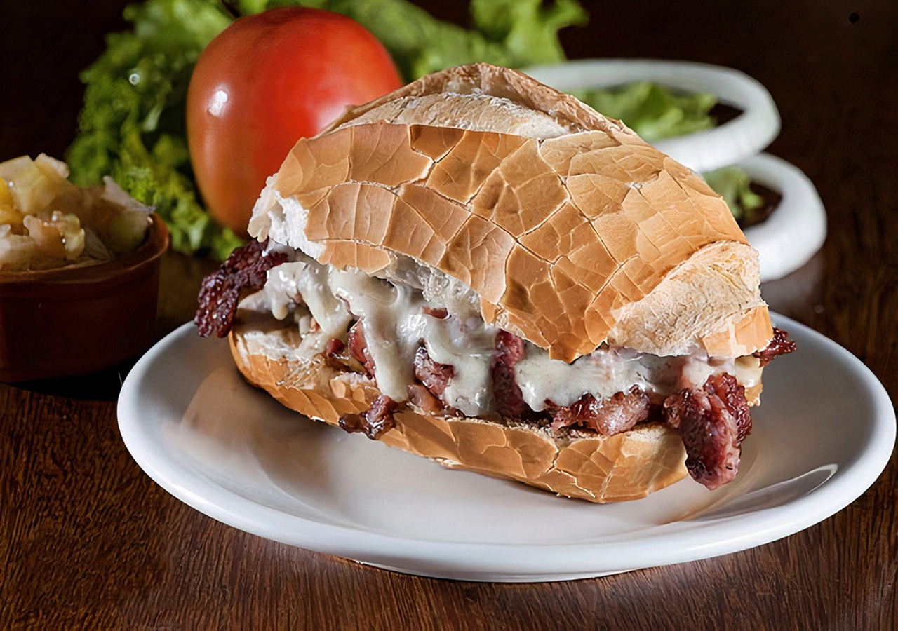 O tradicional Lanche de Linguiça - Foto Rubens Scheid