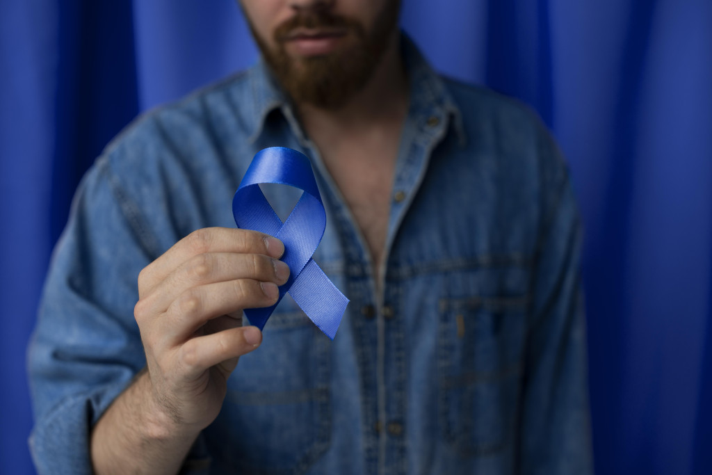 man-with-prostate-cancer-ribbon